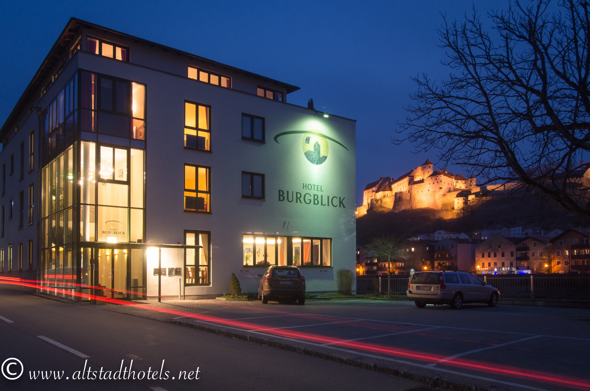 Frontansicht Hotel Burgblick